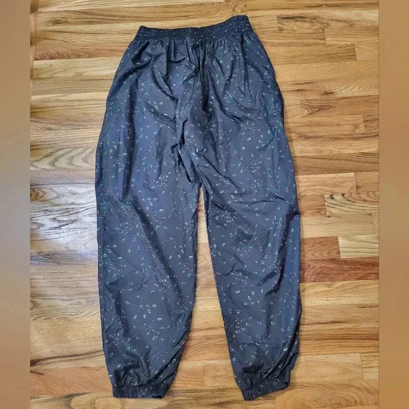 NIKE Icon Clash Oversized Mid-Rise Rosebud Gorpcore Style Joggers(S) - Picture 6 of 12